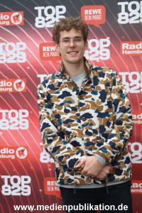 Radio Hamburg Top829 02040218 291