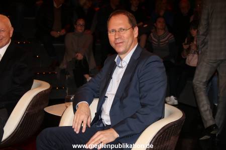 Lanz Sendung1 06122016 037