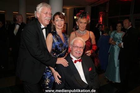 Ball Papillon 12112005 184