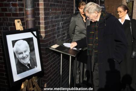 Bessen Beerdigung 20022012 105