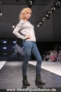 Frontlineshop Fashion 25062010 042