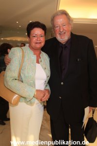 Evita Premiere 11082010 0002