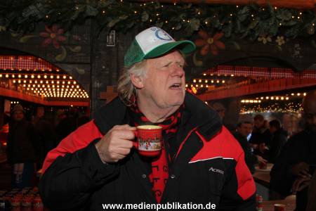 Weihnachtsmarkt 2112011 120