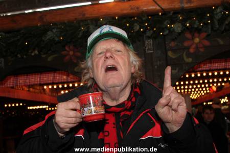 Weihnachtsmarkt 2112011 130