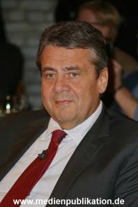 3nach9 01122017 104