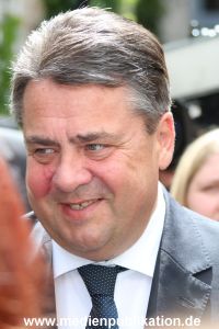 Grass Gedenkfeier 10052015 266