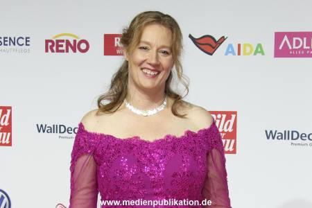 Goldene Bild der Frau 21102017 229
