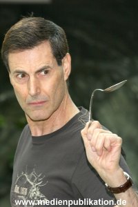 Uri Geller 14042008 055