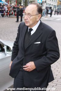 Loki Schmidt 01112010 160