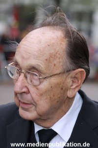 Loki Schmidt 01112010 161