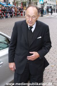 Loki Schmidt 01112010 162