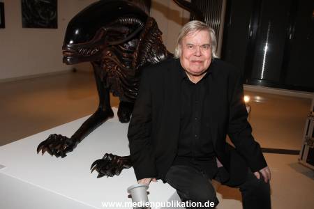 HR Giger 19012012 002