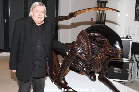 HR Giger 19012012 011