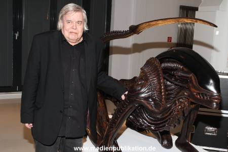 HR Giger 19012012 013