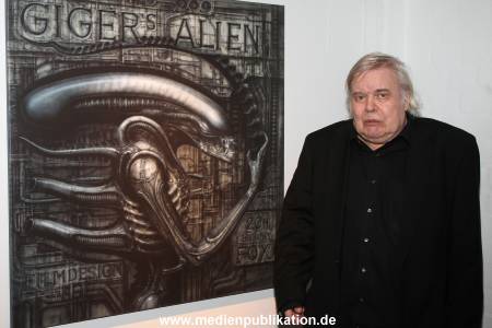 HR Giger 19012012 016