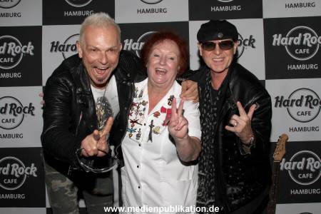 Hardrock Opening 22092011 107