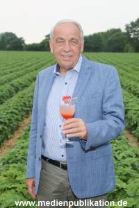 Glantz Charity 26062015 017