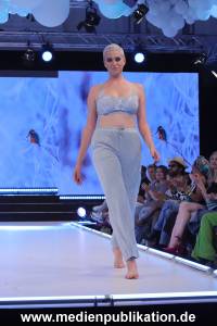 Ernstings 20062022 958