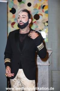 Gloeoeckler PETA 24072019 001
