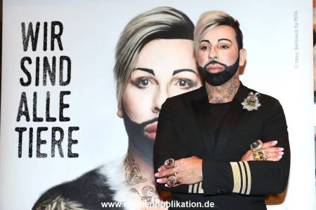 Gloeoeckler PETA 24072019 065