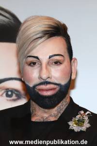 Gloeoeckler PETA 24072019 082