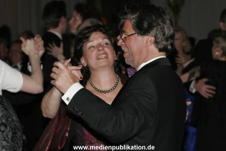 Blauer Ball 2005 123