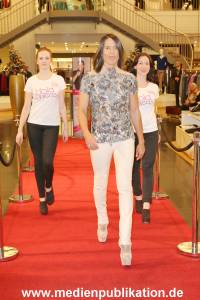 ChicasWalk 04122013 059