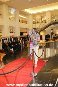 ChicasWalk 04122013 110
