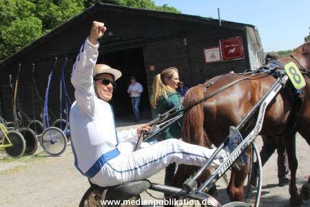 Bild Promirenntag 09062013 499