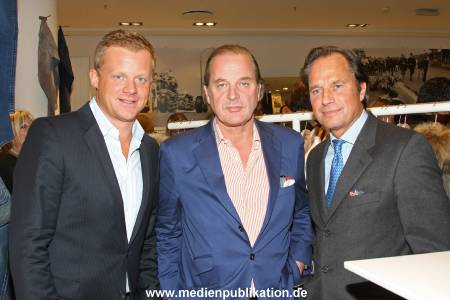 Formel 1 Buch 18102010 057