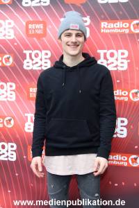 Radio Hamburg Top829 02040218 072