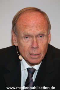 Helmut Schmidt Zeit 28112014 007