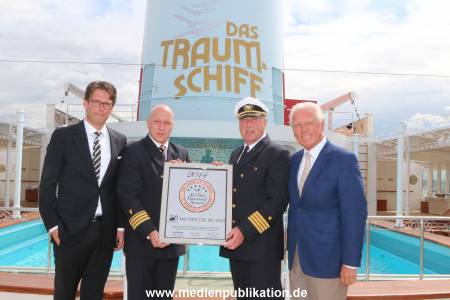 Six Star Award 01072014 026