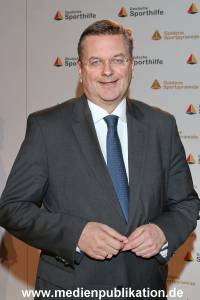 GoldeneSportpyramide 12092015 0174