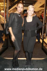 Blauer Ball Netzwerk 10102016 068