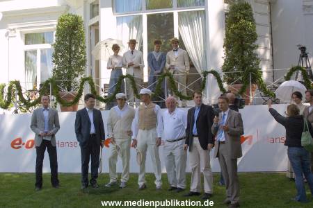 Tennis wie vor hundert Jahren 14052006 014