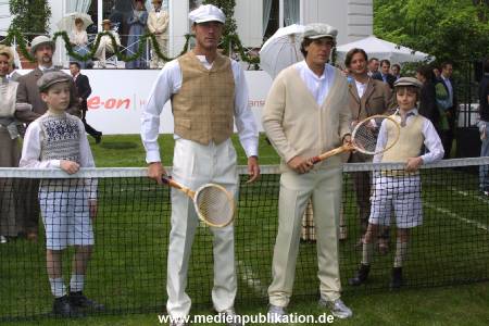 Tennis wie vor hundert Jahren 14052006 019
