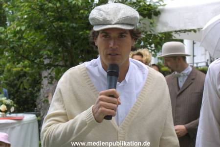 Tennis wie vor hundert Jahren 14052006 032