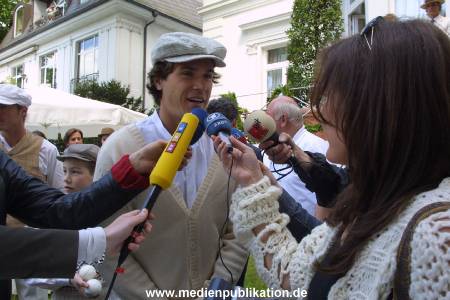Tennis wie vor hundert Jahren 14052006 048