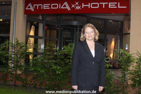 Amedia 10062010 001
