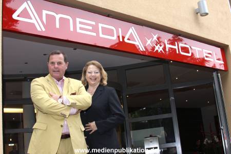 Amedia 10062010 006
