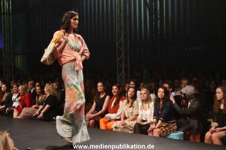 Brigitte Modenschau 16022013 289