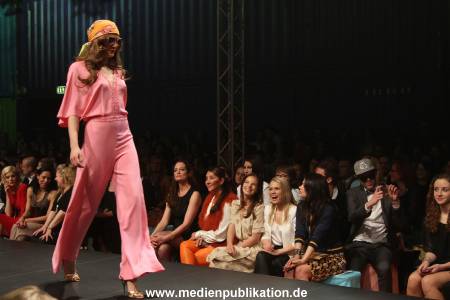 Brigitte Modenschau 16022013 290