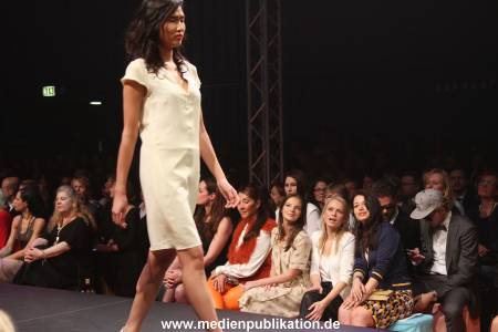 Brigitte Modenschau 16022013 292