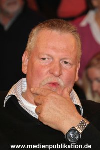 Lanz Sendung1 06042011 012