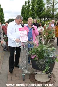 Charity Blumen AKK 15092013 024