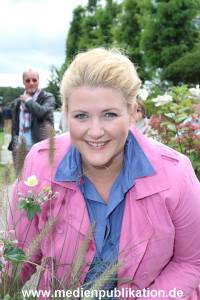 Charity Blumen AKK 15092013 038