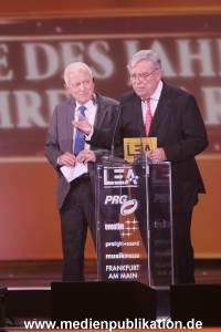 LEA Award 04042016 957