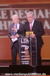 LEA Award 04042016 958