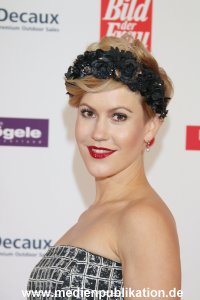 Goldene Bild der Frau 20112014 088